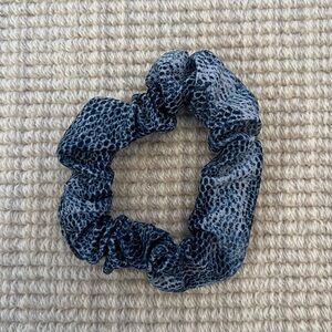 Lululemon blue patterned scrunchie